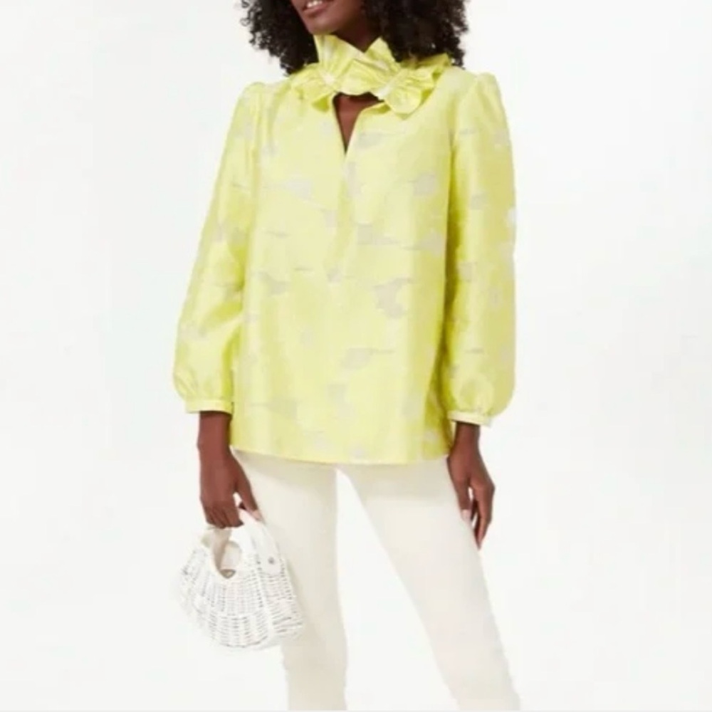 Tuckernuck Women’s Citron Fil Coupe Ruffle Neck Bouvier Blouse Size M NEW